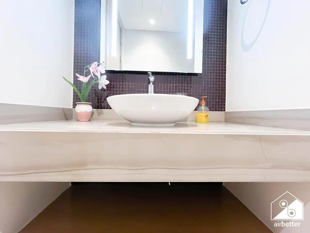Apartment Luxury 1-Bedroom Apt With City Views ,Business Bay Dubai United Arab Emirates
